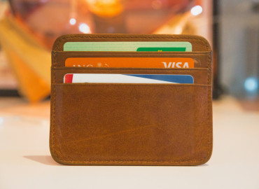 могут ли приставы снять деньги со счета вклада - фото - 1